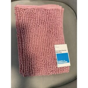 Room Essentials Pink Chenille Bath Rug 17x24 Everyday Stain Resistant NEW